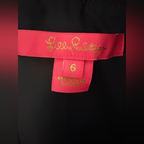 NWOT Lilly Pulitzer Navy Blue Crotchet Flare Sleeve Blouse Size 6 Sku#192 - Picture 6 of 9